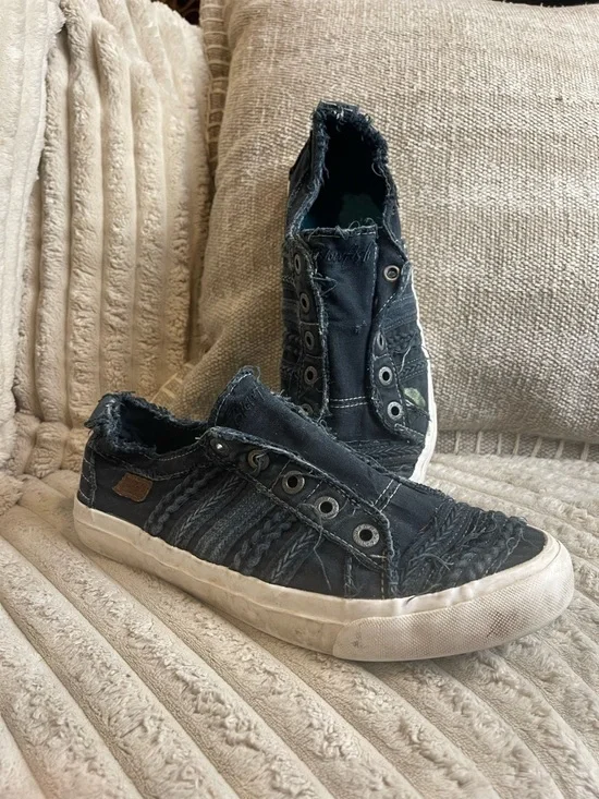 Frayed Black Slip-On Women's Sneakers with White Sole - Picture 2 of 6